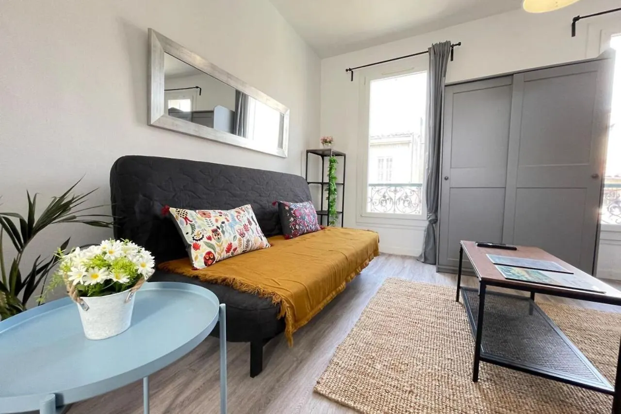 Appartement Les Temps Heureux Petite Terrasse Clim-Netflix à Marseille 0*,