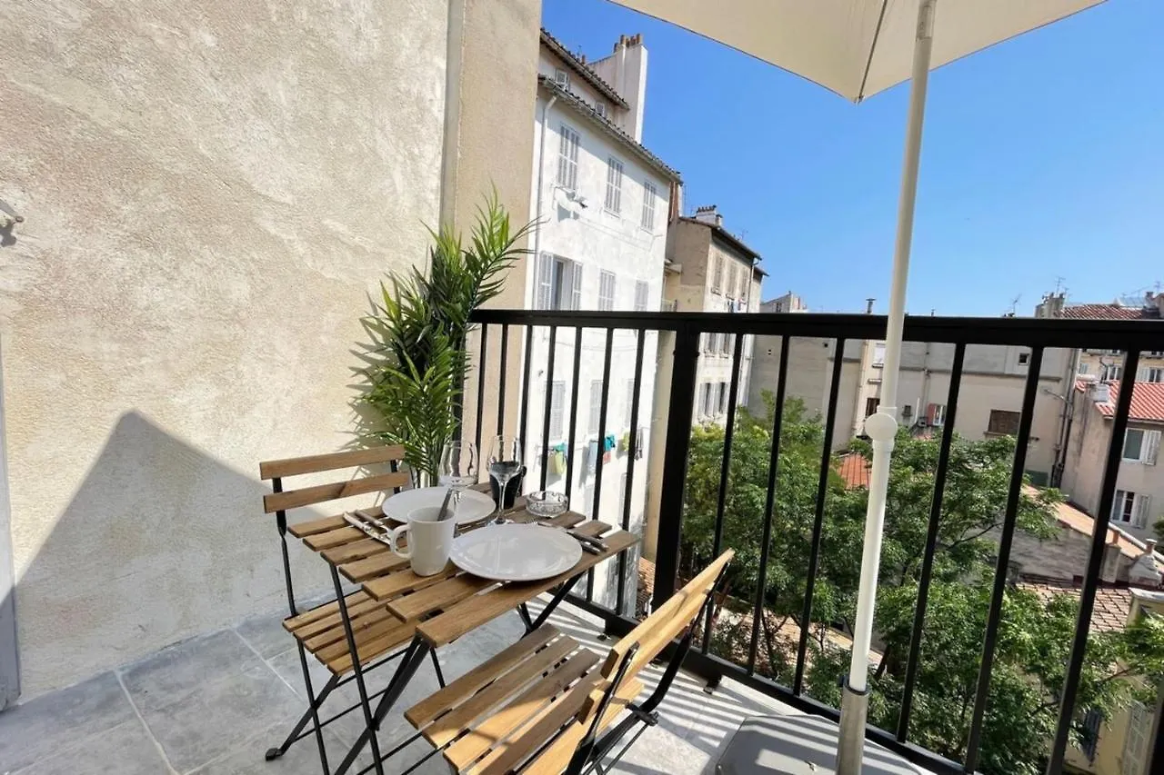 Appartement Les Temps Heureux Petite Terrasse Clim-Netflix à Marseille France
