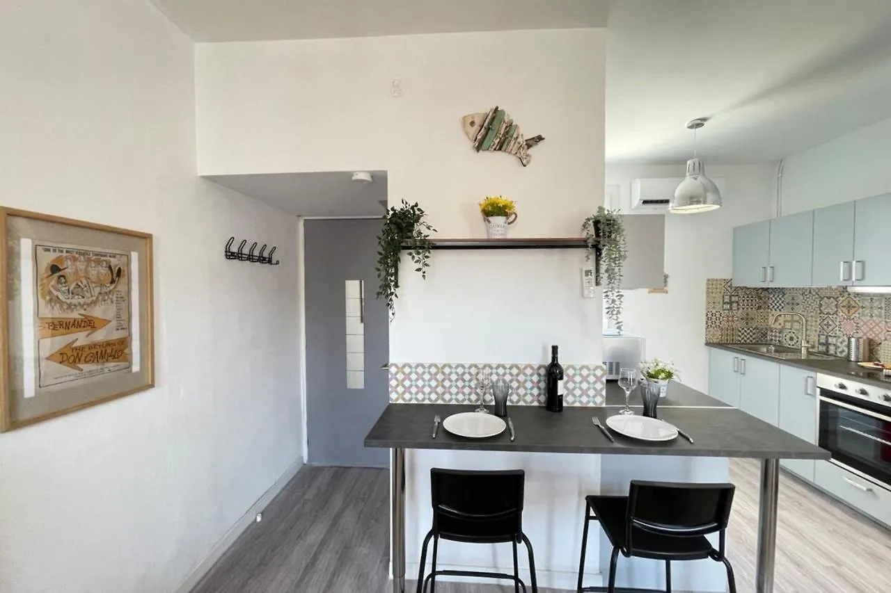 Appartement Les Temps Heureux Petite Terrasse Clim-Netflix à Marseille